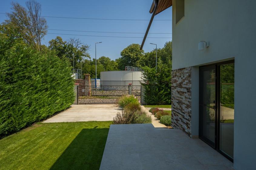 Casă individuală cu 4 camere cu Teren 540 Mp în Otopeni