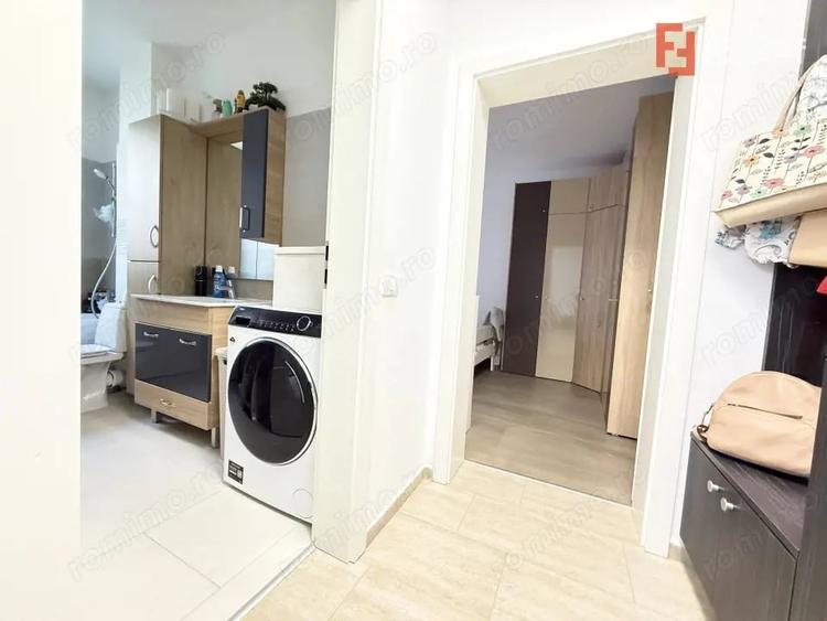 Apartament cu 2 camere semidecomandat, mobilat în Dumbrăvița
