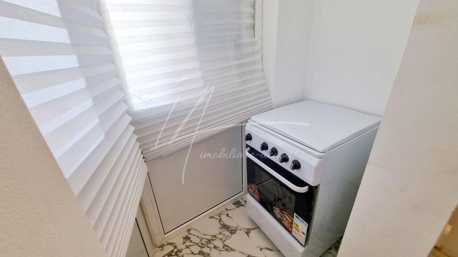 Apartament cu 2 camere semidecomandat, mobilat în Sala Palatului