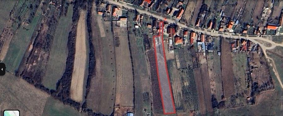 Teren intravilan de 4100 mp, în Apateu