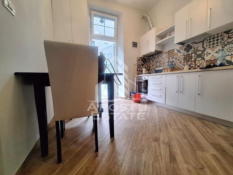 Apartament cu 2 camere semidecomandat, mobilat în Ultracentral