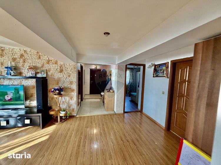Casa / Vila cu 4 camere de vanzare - 9