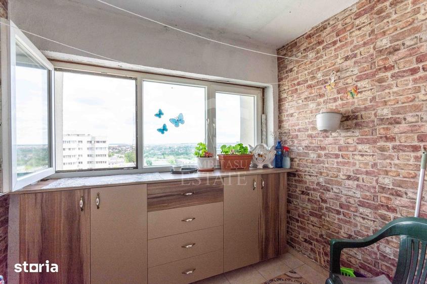 Apartament cu 4 camere decomandat în Pantelimon