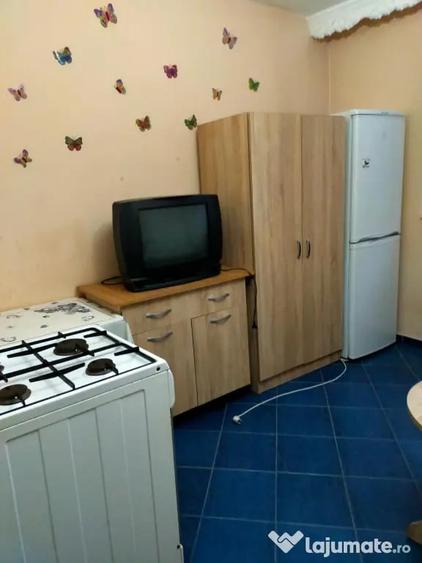 Inchiriez Camera Camin - 1