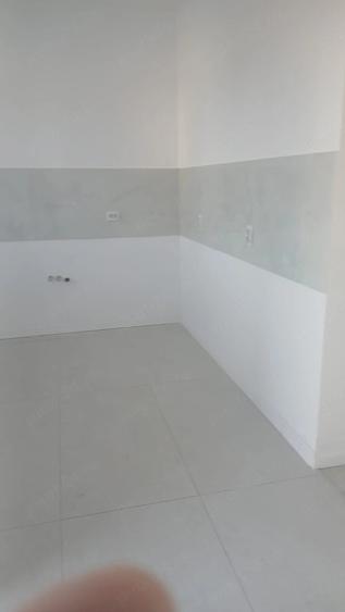 Casă cu Teren 175 Mp în Central