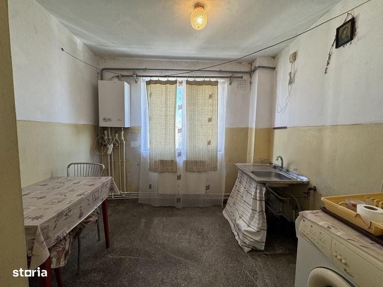 Apartament cu 2 camere semidecomandat în Zahana