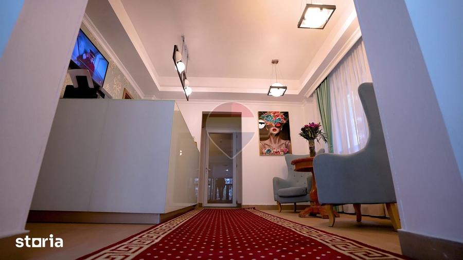 Casă cu Teren 212 Mp în Centrul Civic