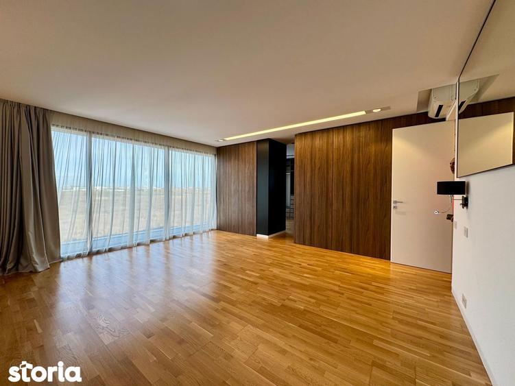 The Columbus Collection Grand Horizon Villa - 4