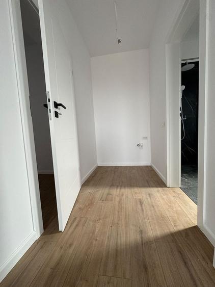 Apartament cu 3 camere decomandat în Moșnița Nouă
