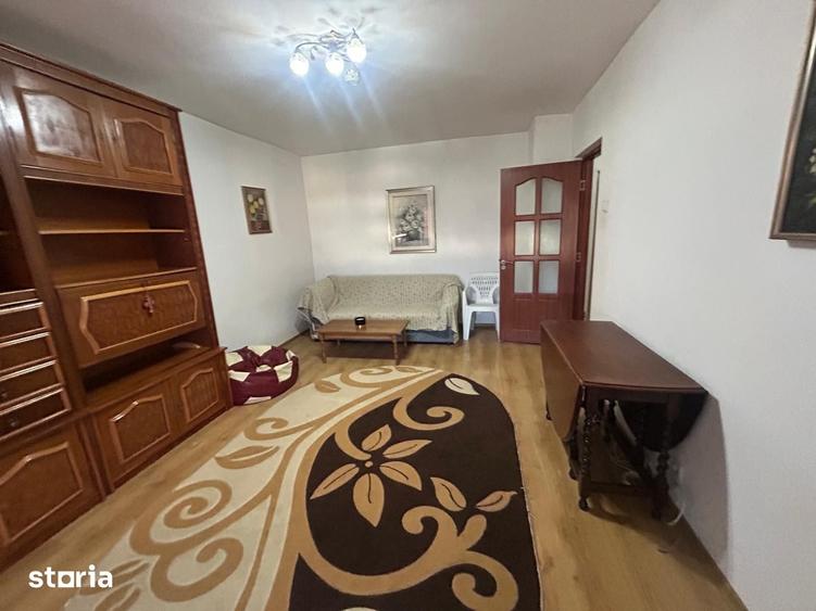 Apartament cu 2 camere decomandat în Mărăței