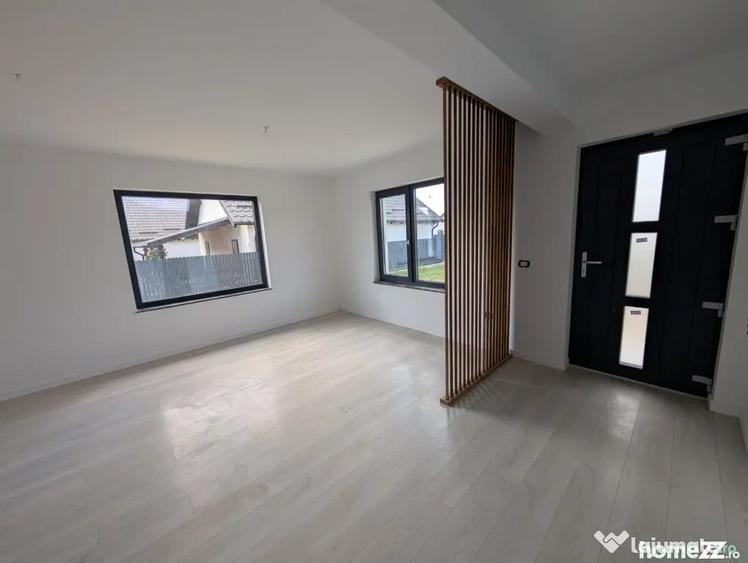 Casă cu 4 camere cu Teren 400 Mp în Hemeiuș