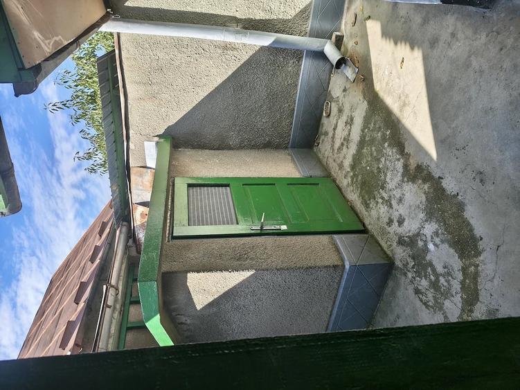 Casă cu 2 camere cu Teren 130 Mp în Ana Ipătescu