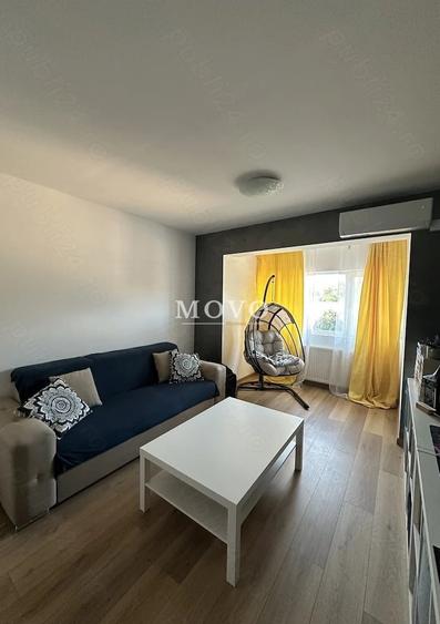 Apartament cu 3 camere semidecomandat, mobilat în UMT