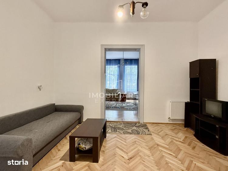 Apartament cu 4 camere în Gruia