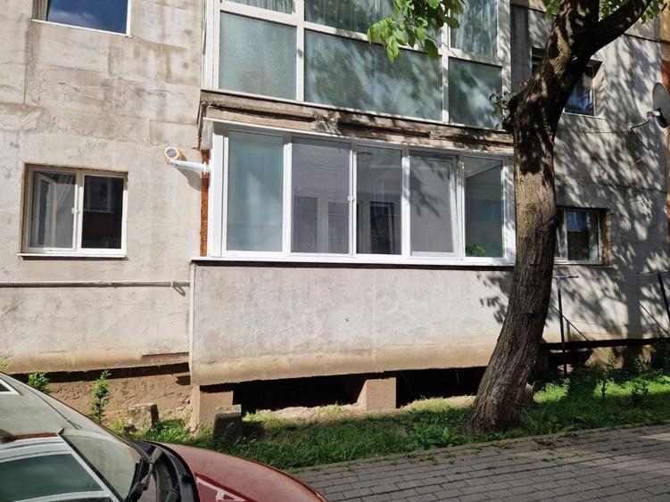 Apartament cu 2 camere nedecomandat în Central