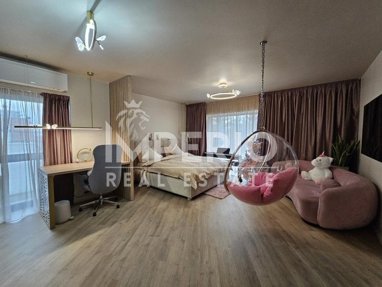 Casă individuală cu 6 camere cu Piscina în Bună Ziua