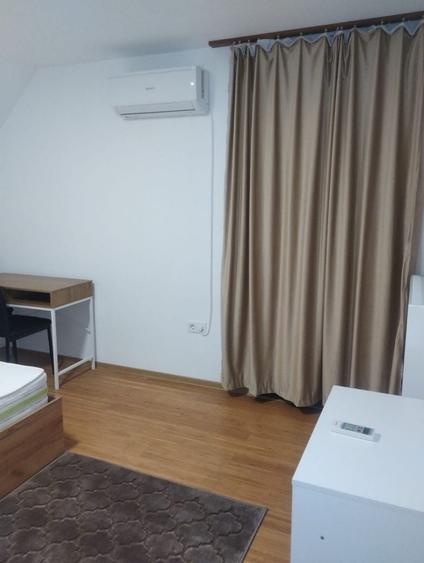 Casă cu 4 camere cu Teren 560 Mp în Giarmata