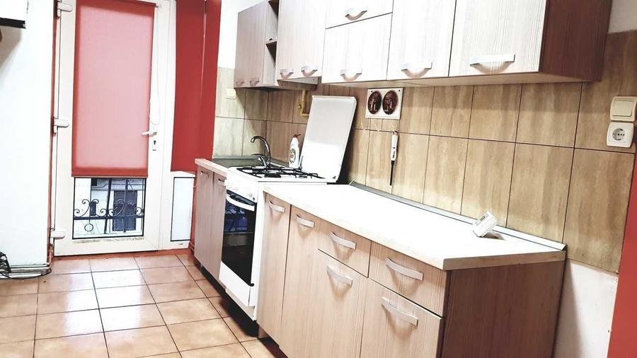 Apartament cu 2 camere nedecomandat în Central