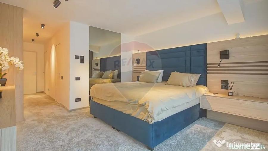 Apartament cu 3 camere decomandat în Drumul Poienii