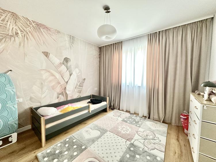 Duplex cu 4 camere cu Canalizare în Urseni