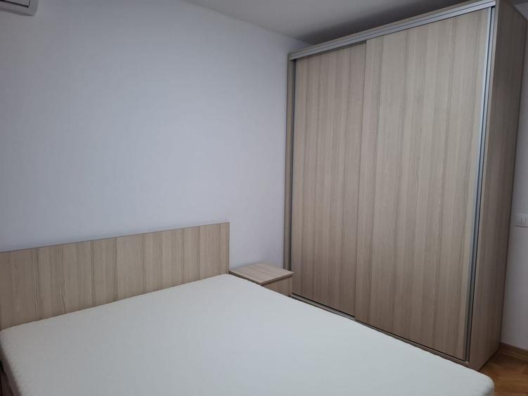 Apartament cu 2 camere semidecomandat în Iancului