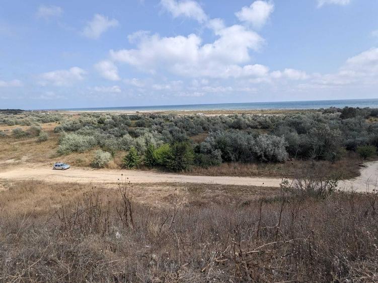 Vand teren Corbu, la limita biosferei, primul lot de pe mal - 2