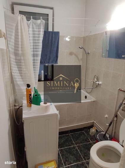 Apartament cu 3 camere în 7 Noiembrie