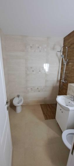 Apartament cu 2 camere decomandat în Dacia