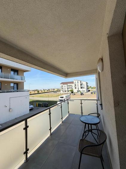 Apartament cu 2 camere decomandat în Dumbrăvița