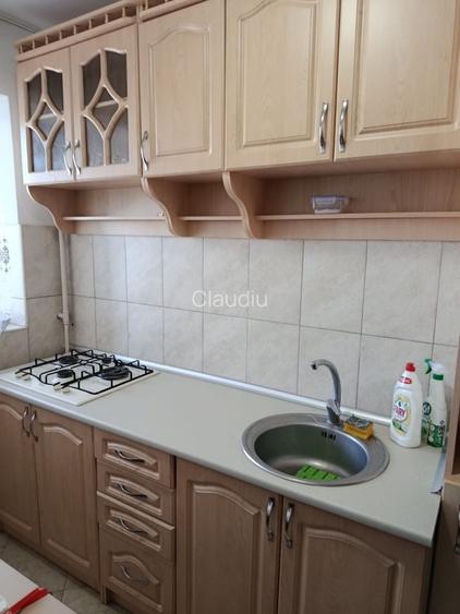 Apartament 2 camere de inchiriat