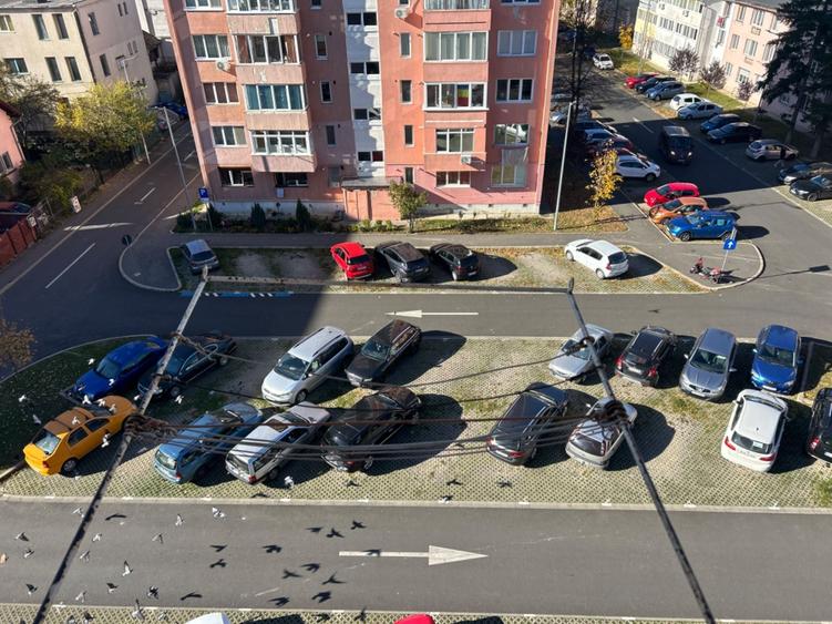 Garsonieră decomandată în Exterior Vest