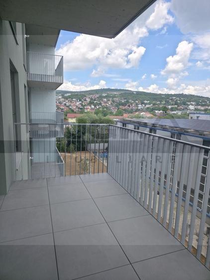 Apartament cu 2 camere semidecomandat în Dâmbul Rotund