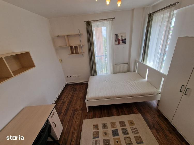 Apartament cu 4 camere în Zorilor