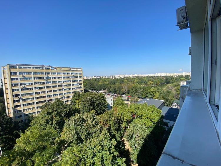 Apartament cu 2 camere semidecomandat, mobilat în Muncii