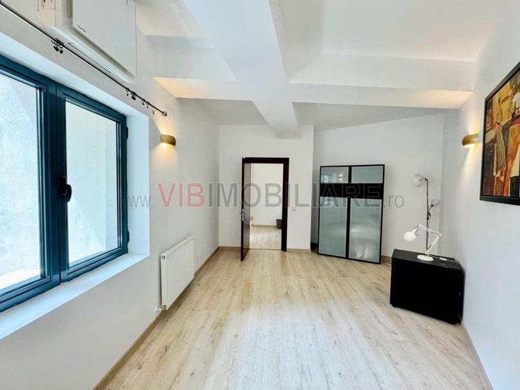 Apartament cu 3 camere decomandat în Eminescu