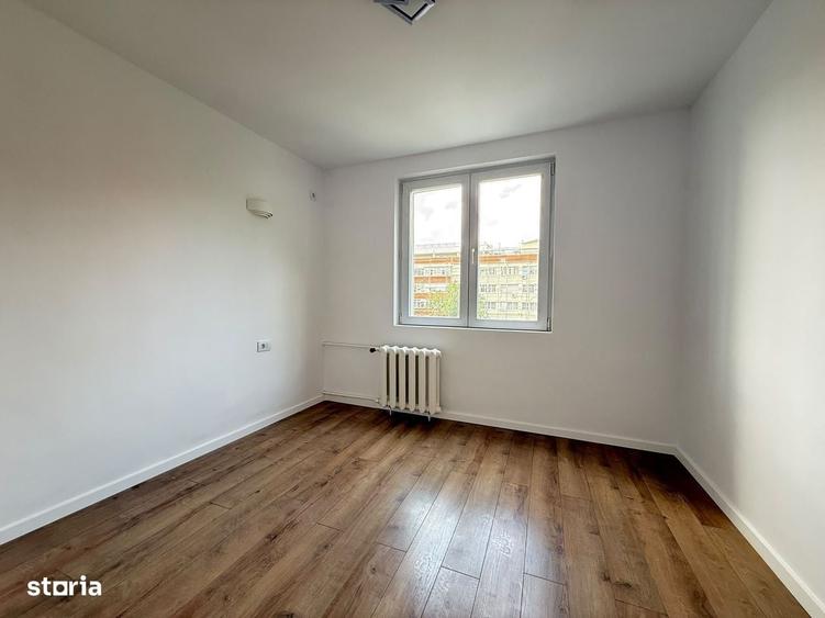 Apartament cu 3 camere decomandat în Ștefan cel Mare