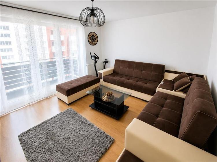 Apartament cu 3 camere decomandat în Avantgarden