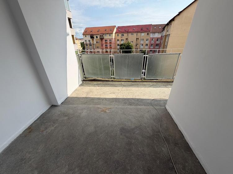 Apartament 2 camere - decomandat - lift - balcon - Mihai Viteazu - 8