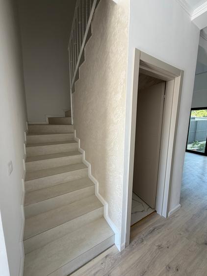 Casa 3 camere 2 bai Terasa Parcare zona Bucium Visan - 3