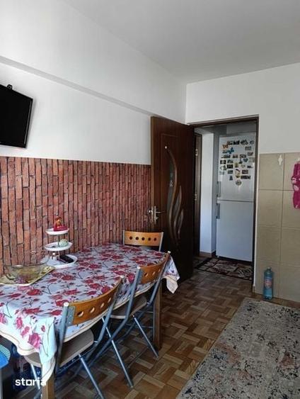 Apartament cu 2 camere semidecomandat în Gară