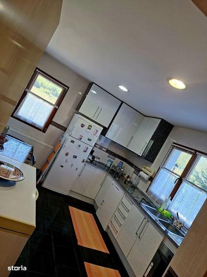 Casa / Vila Bascov , constructie de proprietar , mobilata/utilata ! - 7