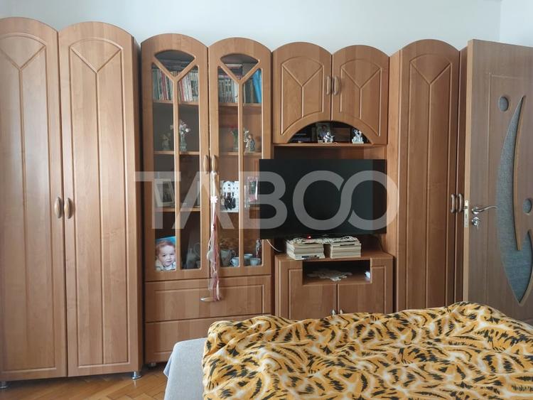 Apartament cu 3 camere decomandat, mobilat în Cisnădie