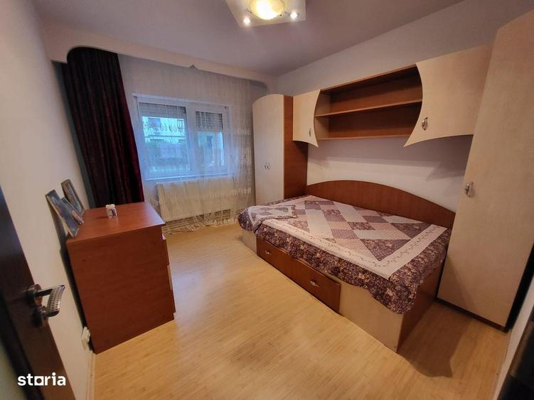 Apartament cu 2 camere decomandat în Siderurgiștilor