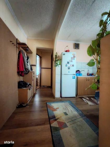 Apartament cu 3 camere decomandat în Rogerius