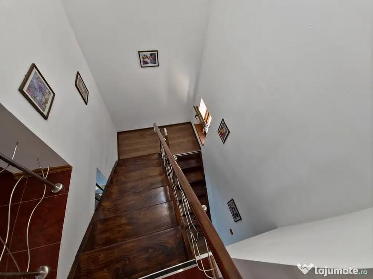 Casă cu 3 camere cu Teren 200 Mp în Cumpăna