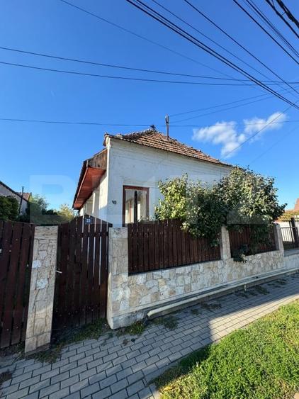Casă individuală cu 3 camere cu Teren 1081 Mp în Ciugud