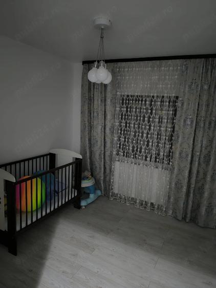 Apartament cu 4 camere decomandat în Obcini