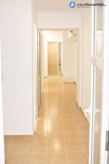 Apartament cu 3 camere în Gara de Nord