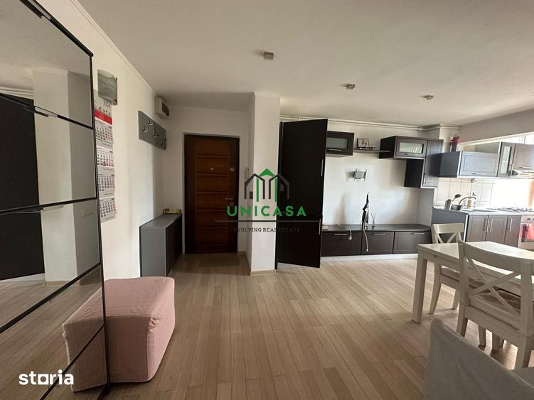 Apartament cu 3 camere decomandat în Ostroveni