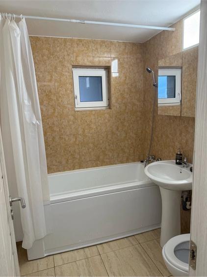 Apartament cu 2 camere decomandat în Hipodrom